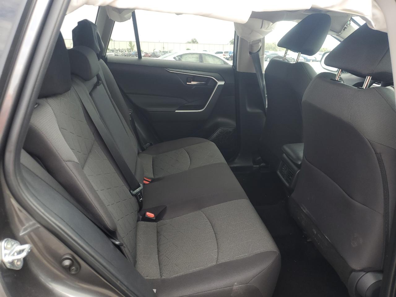 2022 Toyota Rav4 Xle VIN: 2T3W1RFV1NC213297 Lot: 82175925