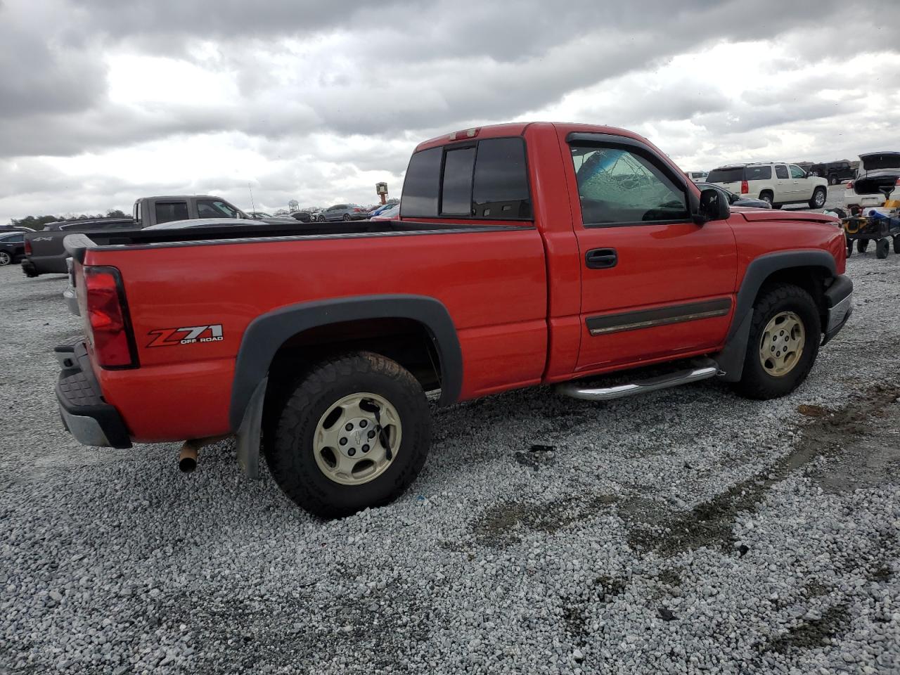 2004 Chevrolet Silverado - Image 3