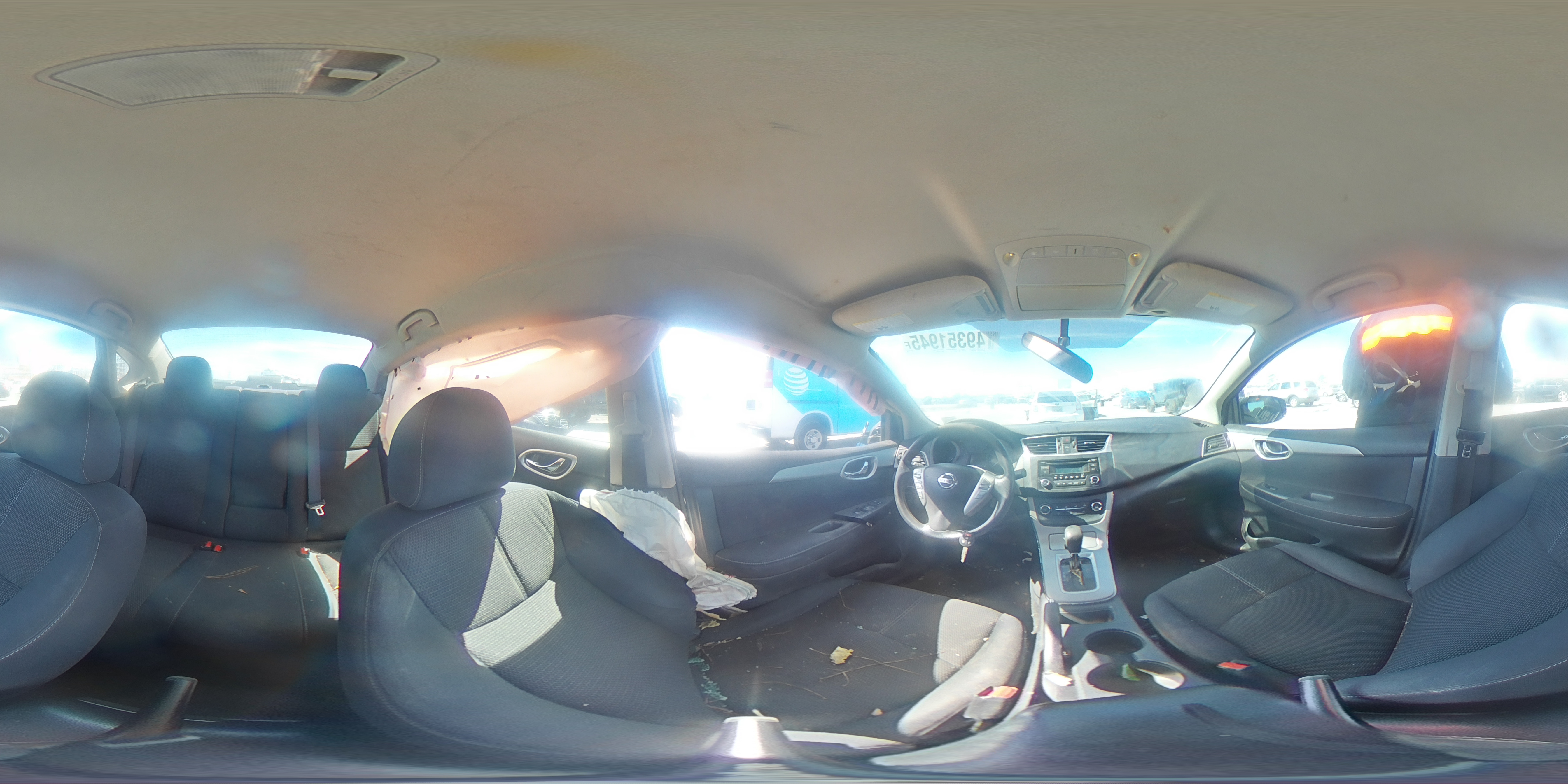 2015 Nissan Sentra - Image 13