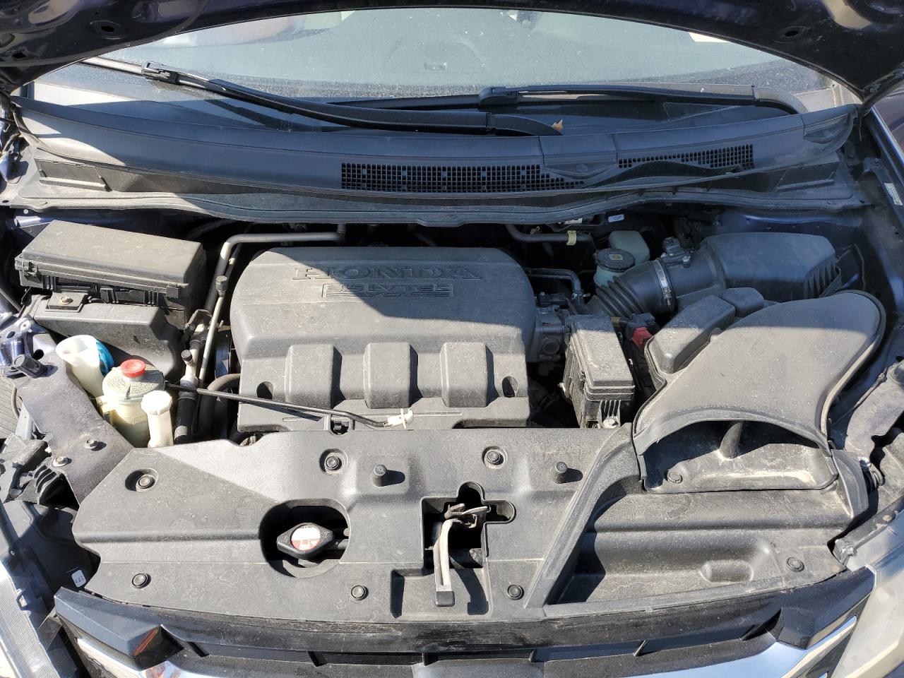 2014 Honda Odyssey - Image 12