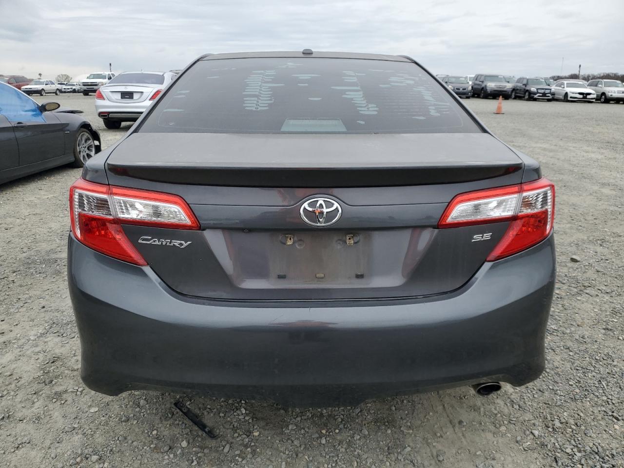 2013 Toyota Camry - Image 6