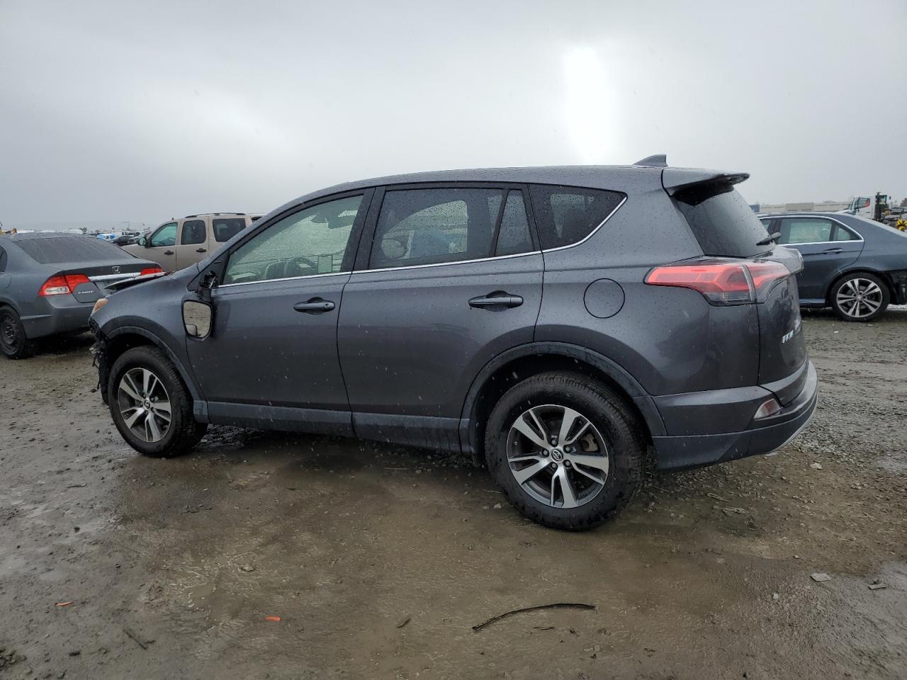2018 Toyota RAV 4 - Image 2