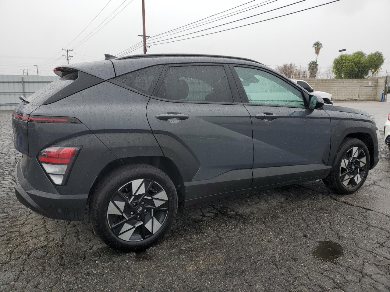 2024 Hyundai Kona - Image 3