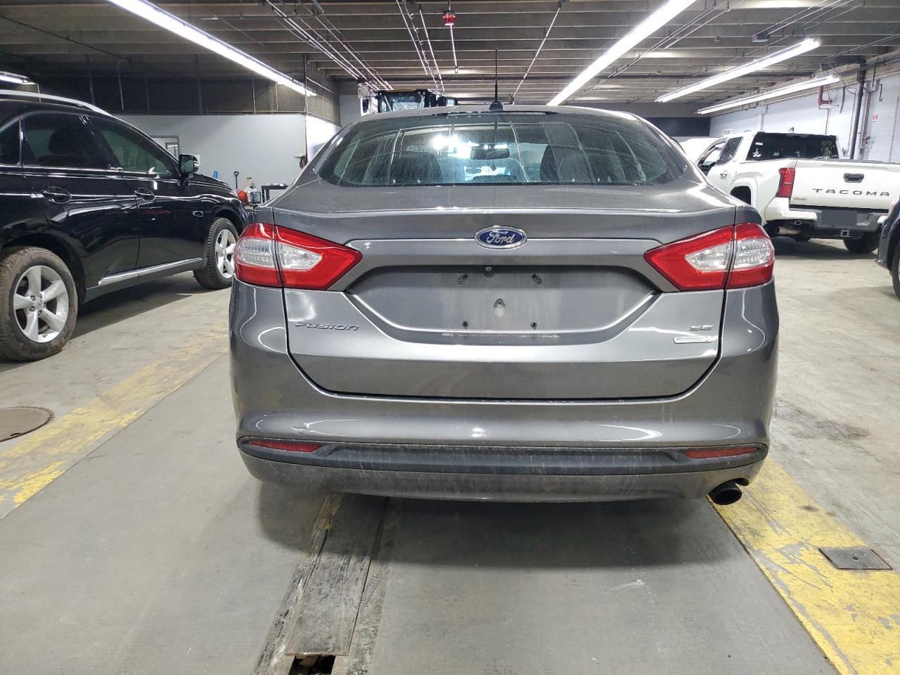 2014 Ford Fusion - Image 6