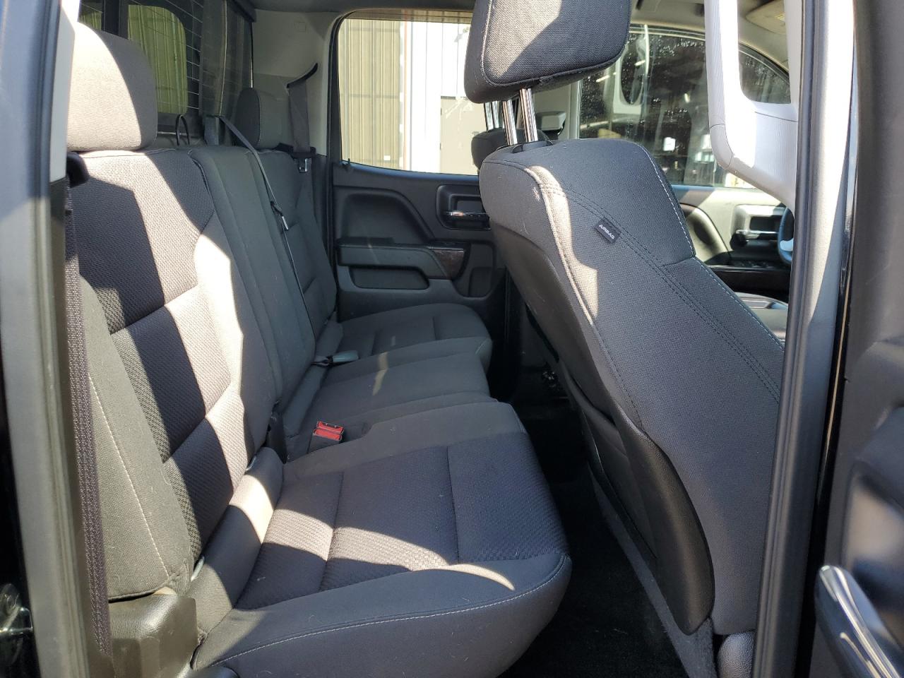 2015 GMC Sierra - Image 10