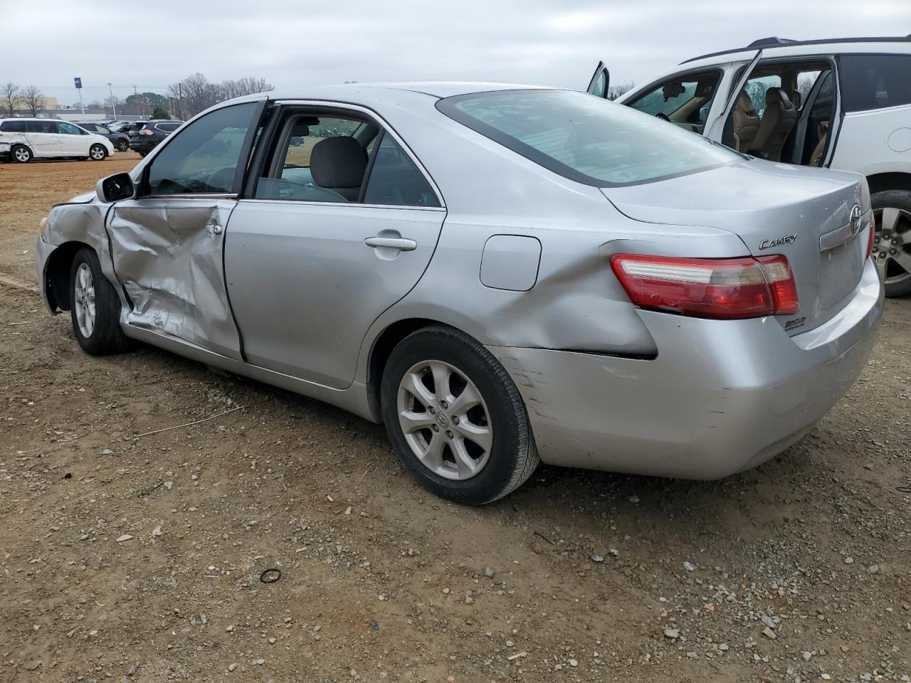 2009 Toyota Camry - Image 2