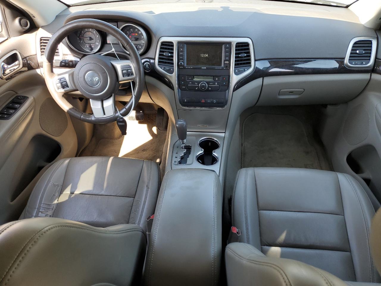 2011 Jeep Grand Cherokee - Image 8