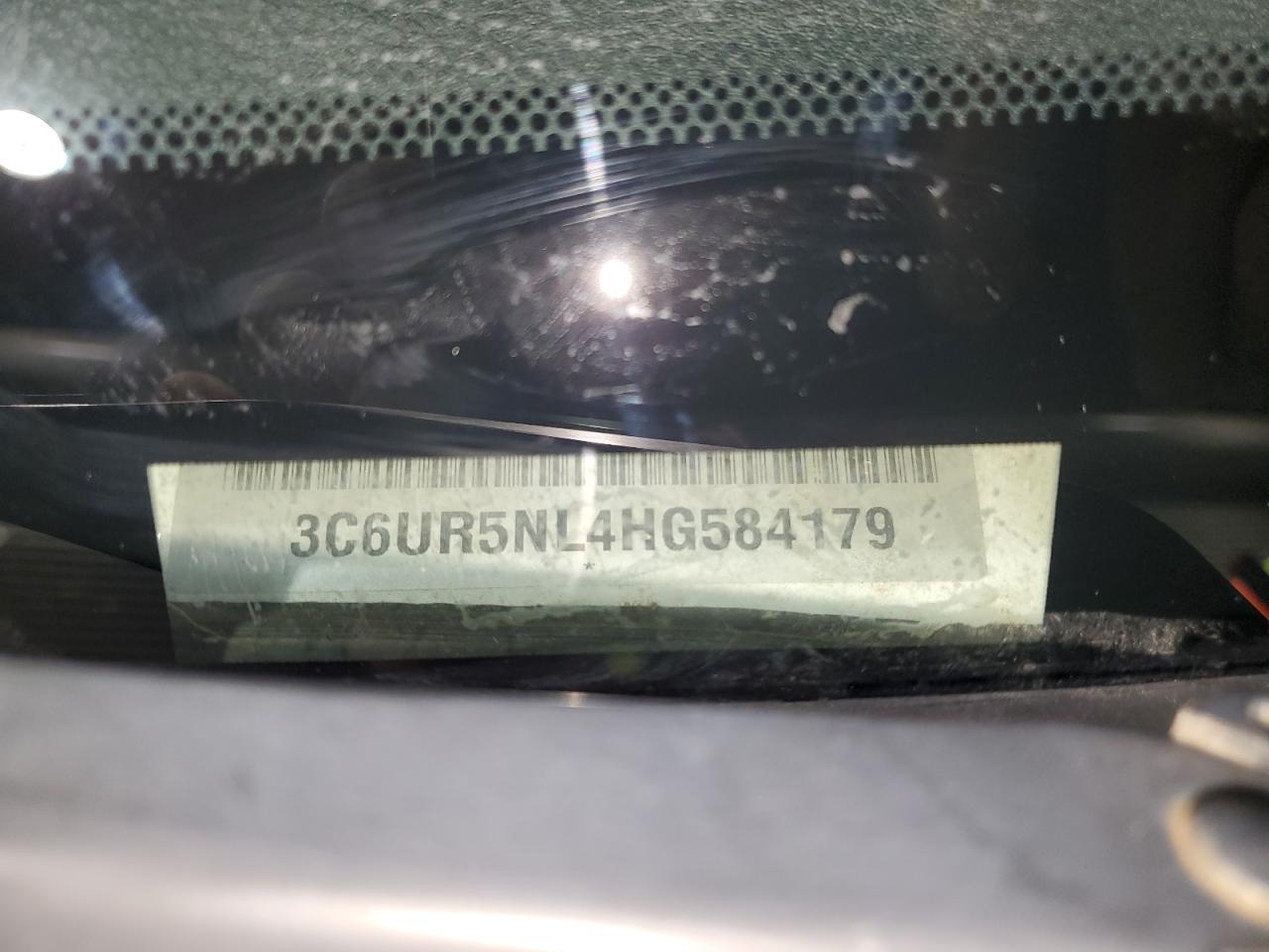2017 RAM 2500 - Image 12
