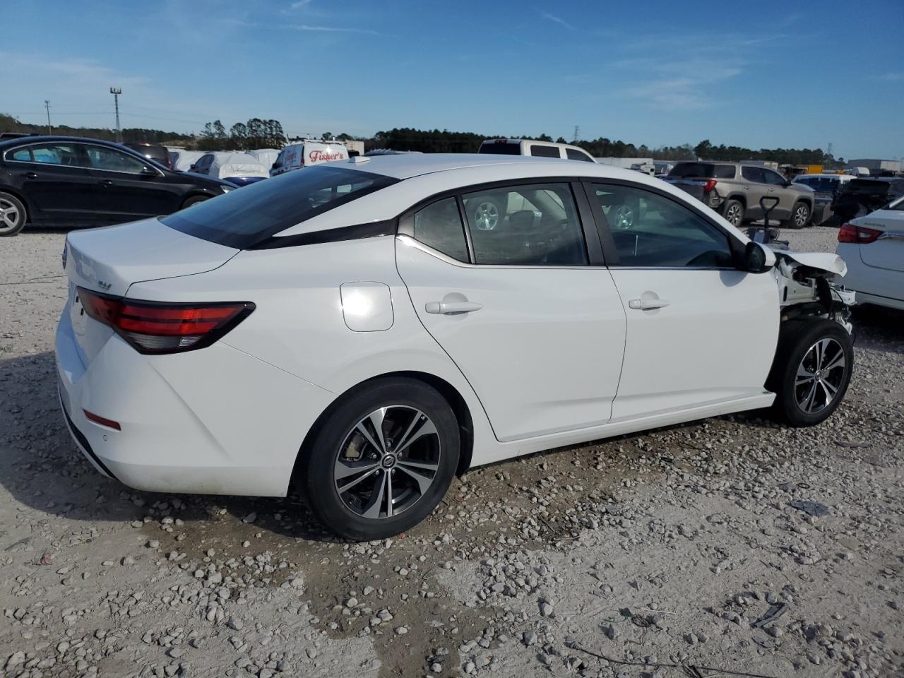 2022 Nissan Sentra - Image 3