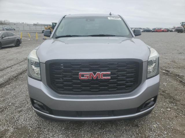Parquets GMC YUKON 2015 Srebrny
