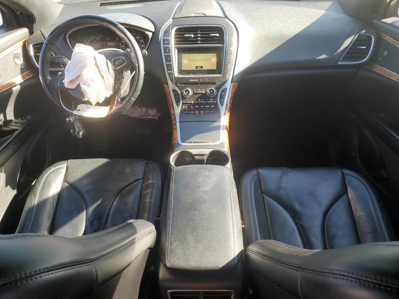 2016 Lincoln MKX - Image 8