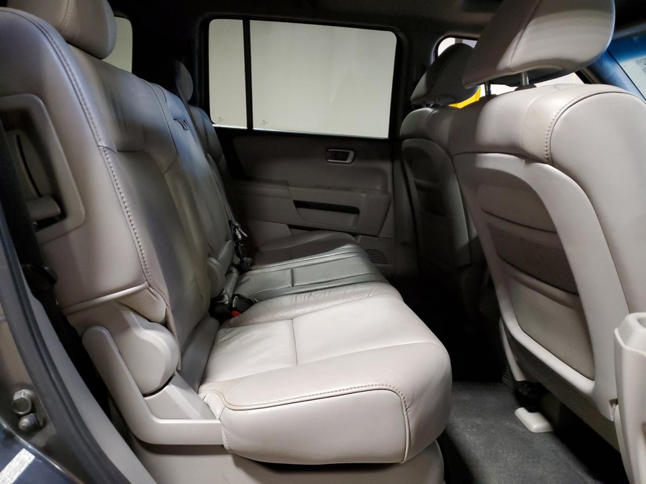 2011 Honda Pilot Exl VIN: 5FNYF4H55BB064807 Lot: 49779755