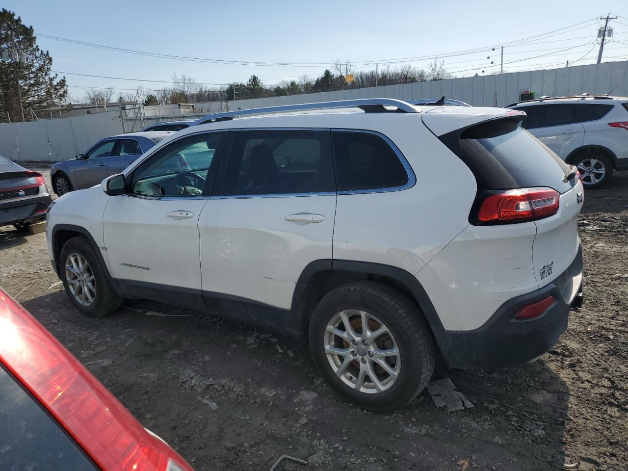 2015 Jeep Grand Cherokee - Image 2