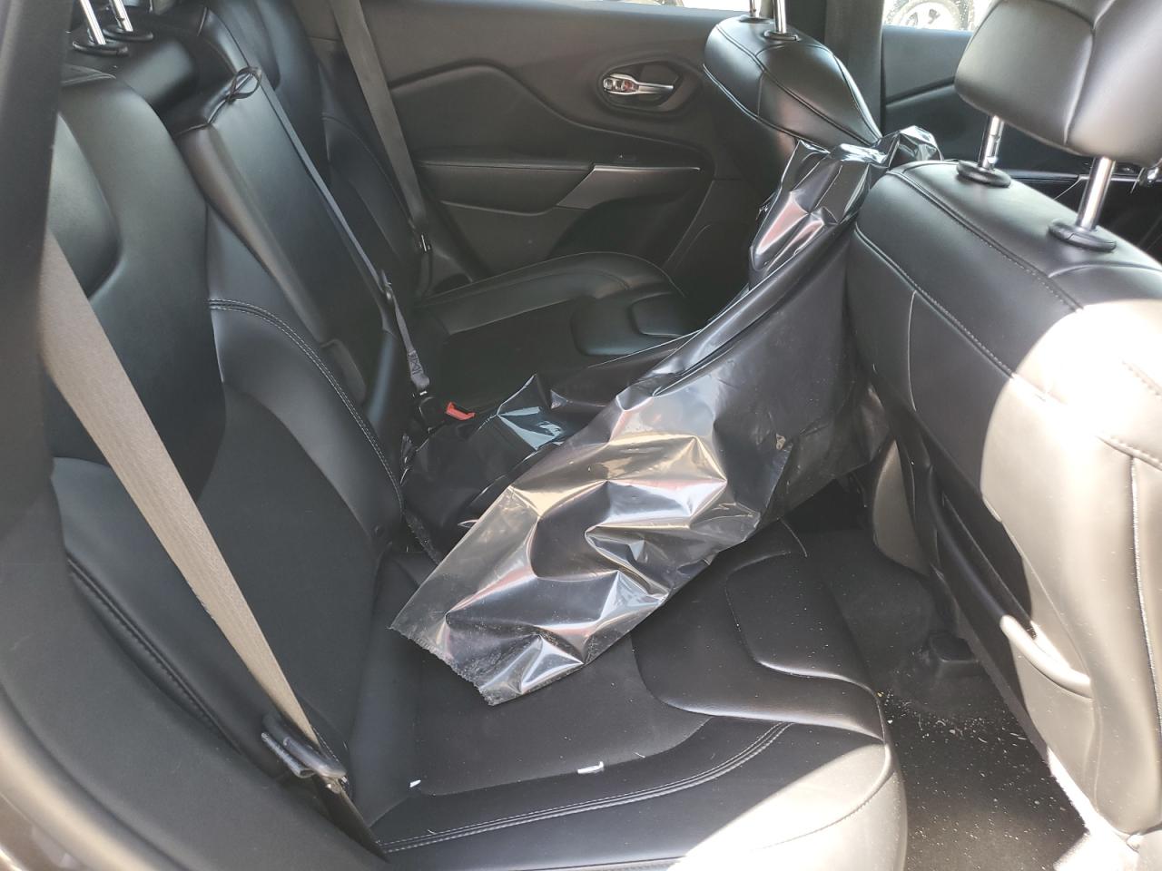 2019 Jeep Cherokee Latitude Plus VIN: 1C4PJLLB6KD428130 Lot: 48364415