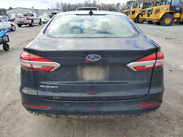  FORD FUSION 2020 Czarny