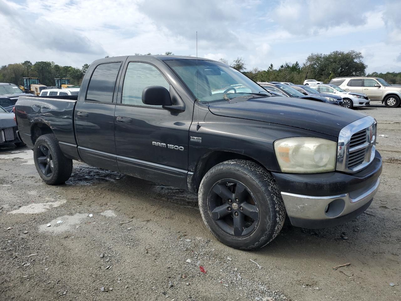 2007 Dodge RAM - Image 4