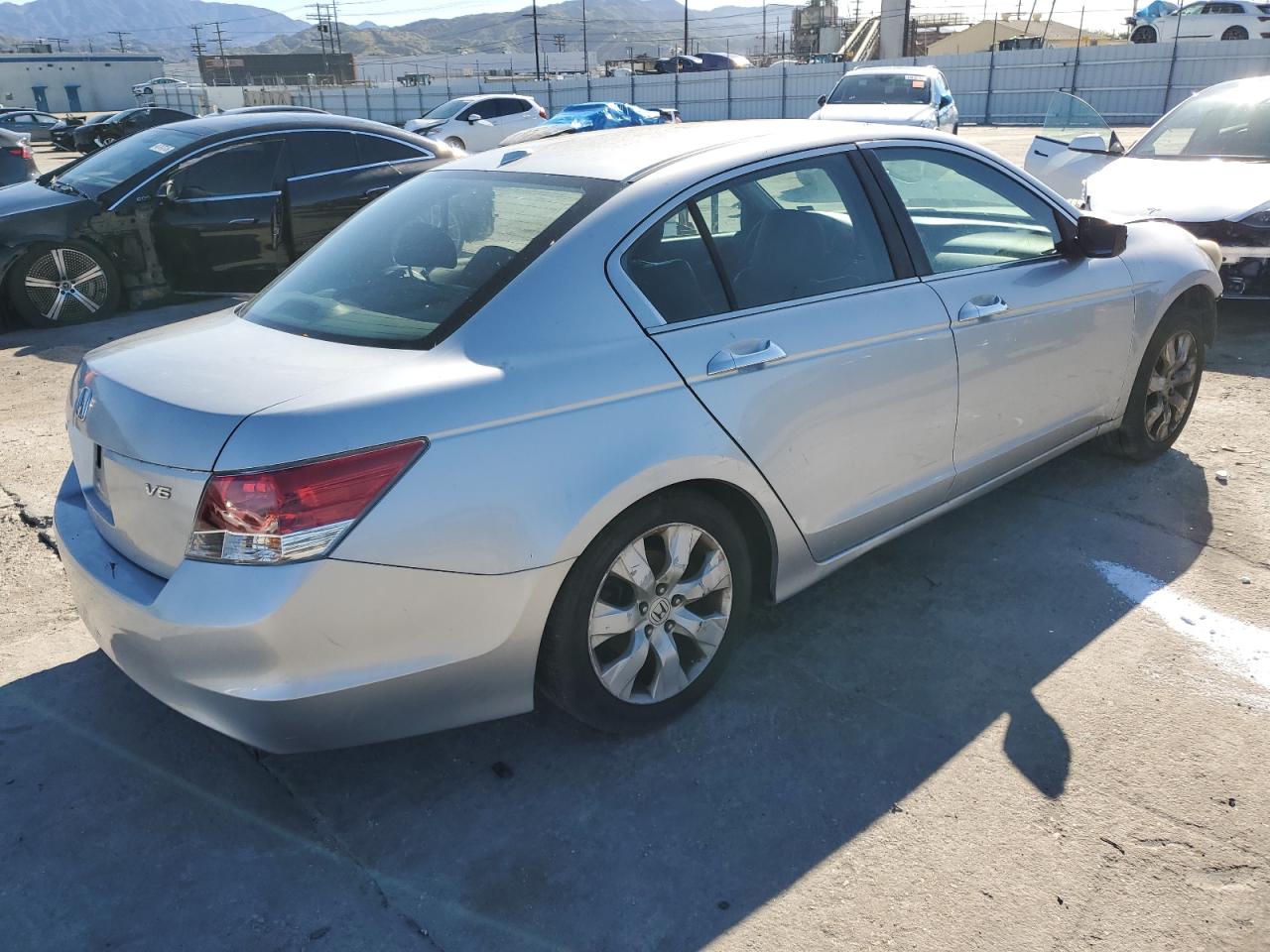2009 Honda Accord - Image 3