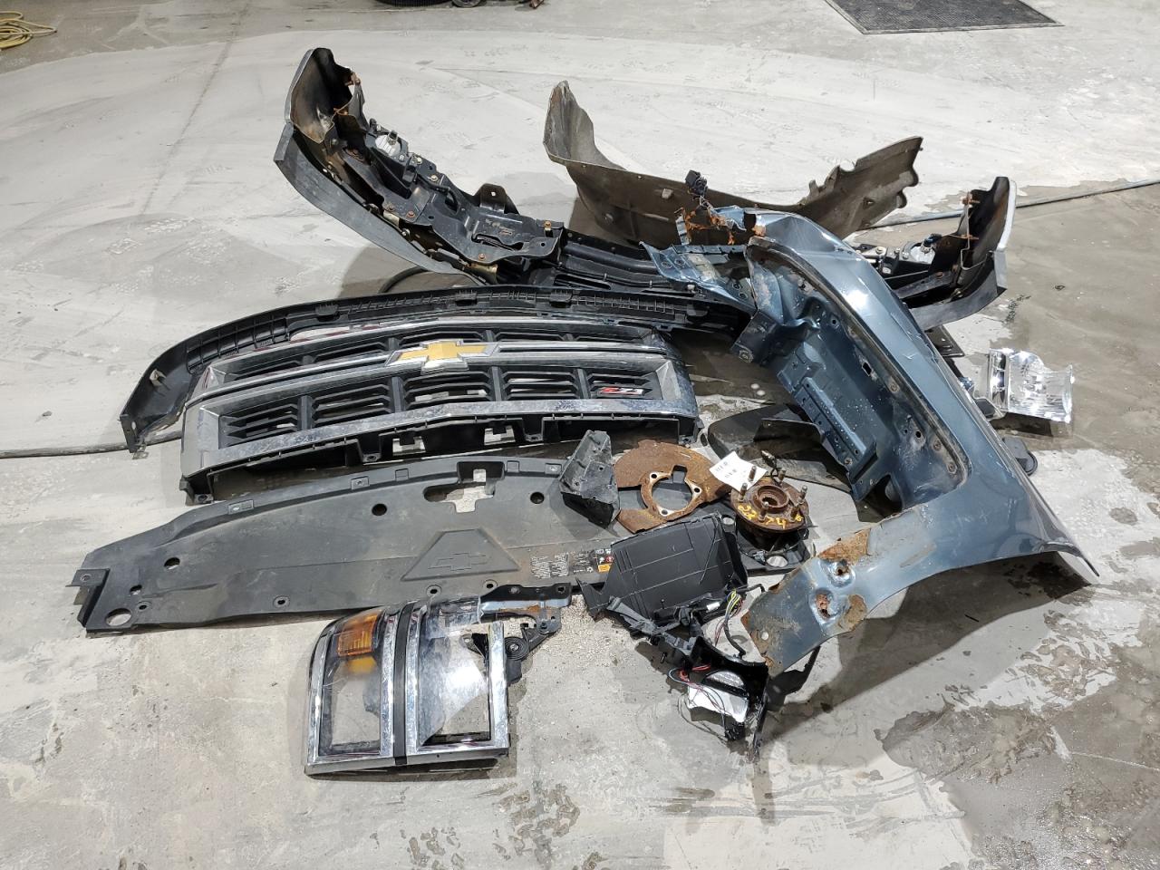 2014 Chevrolet Silverado - Image 12