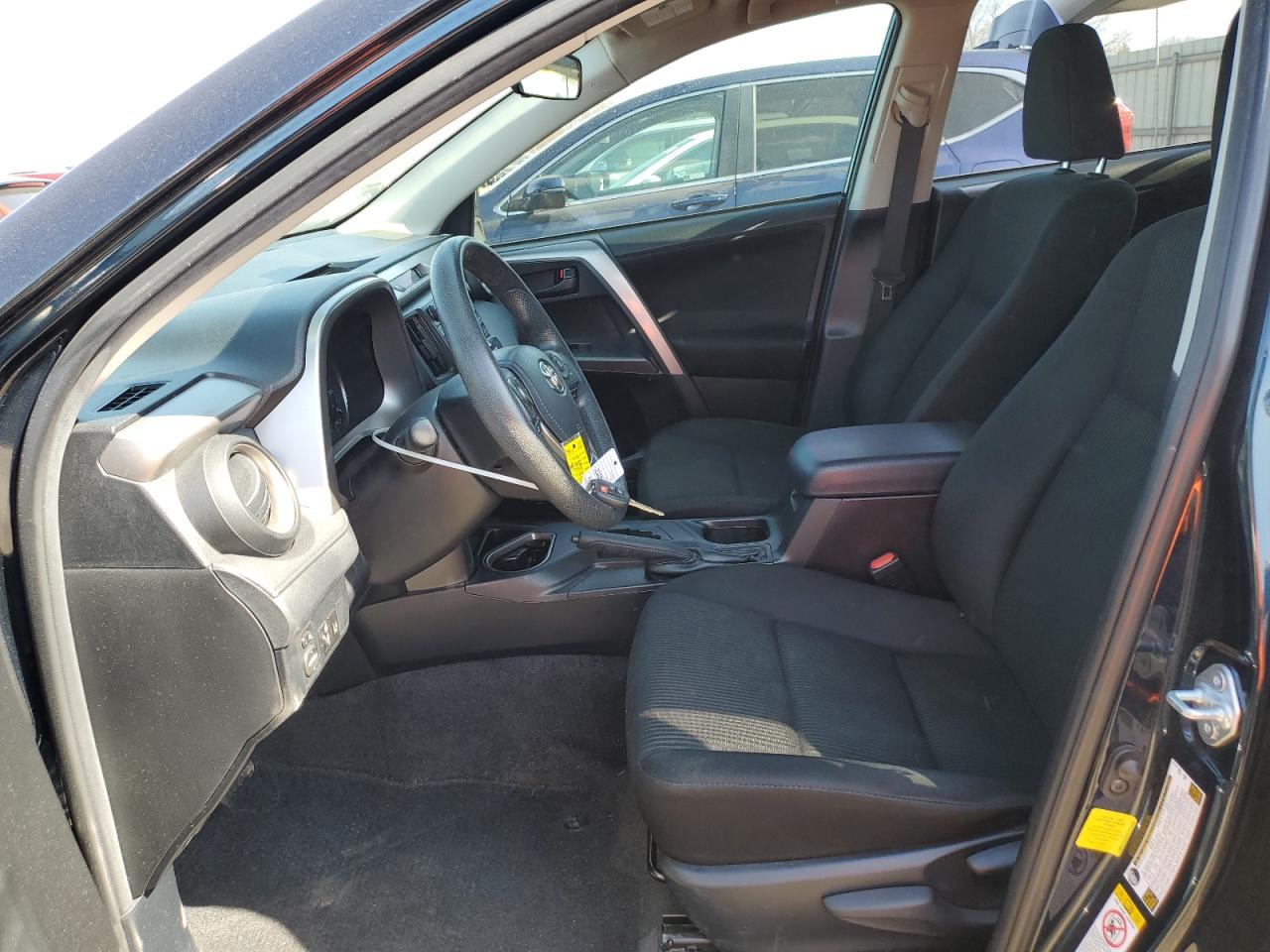 2017 Toyota RAV 4 - Image 7