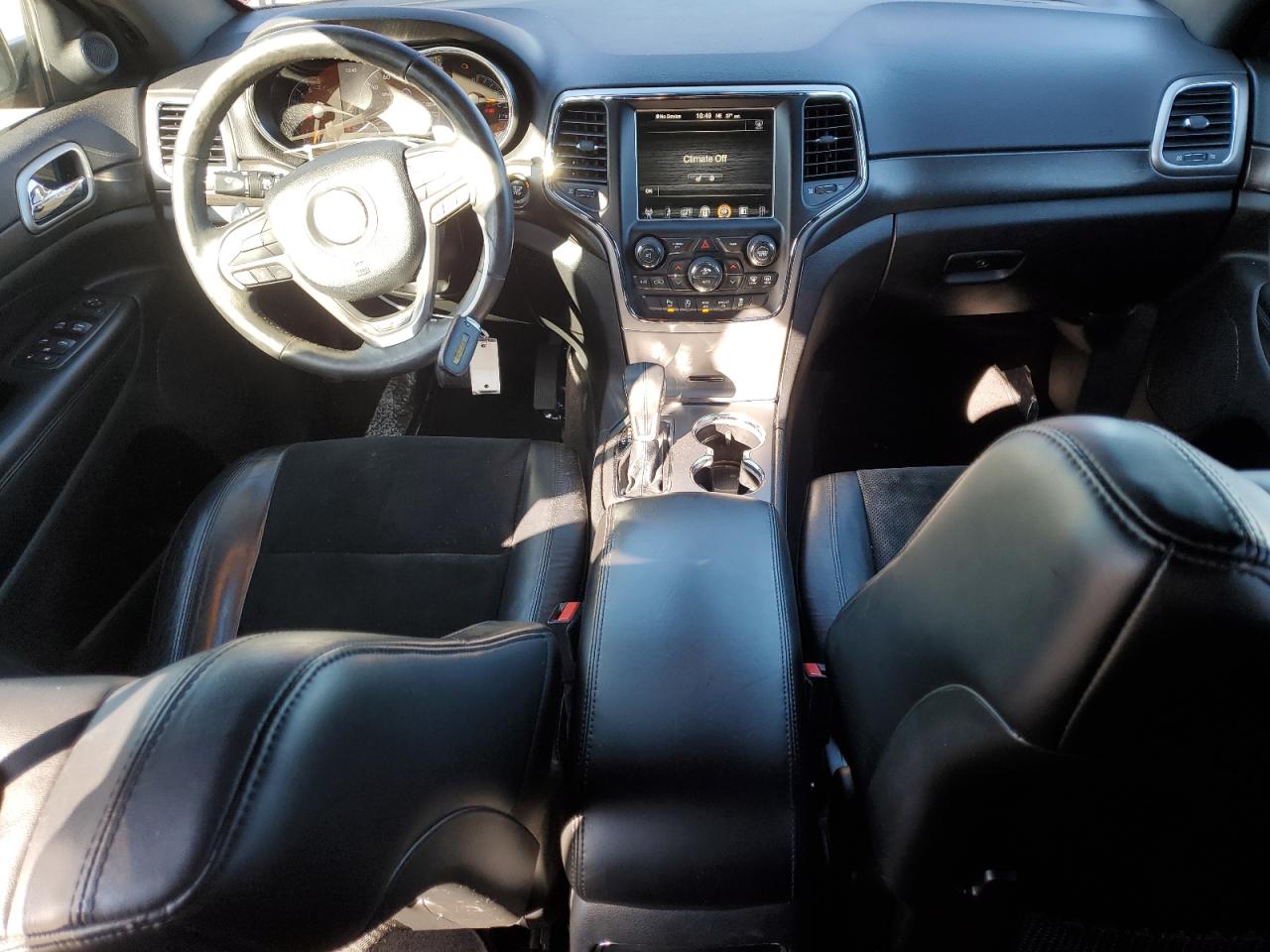 2017 Jeep Grand Cherokee - Image 8