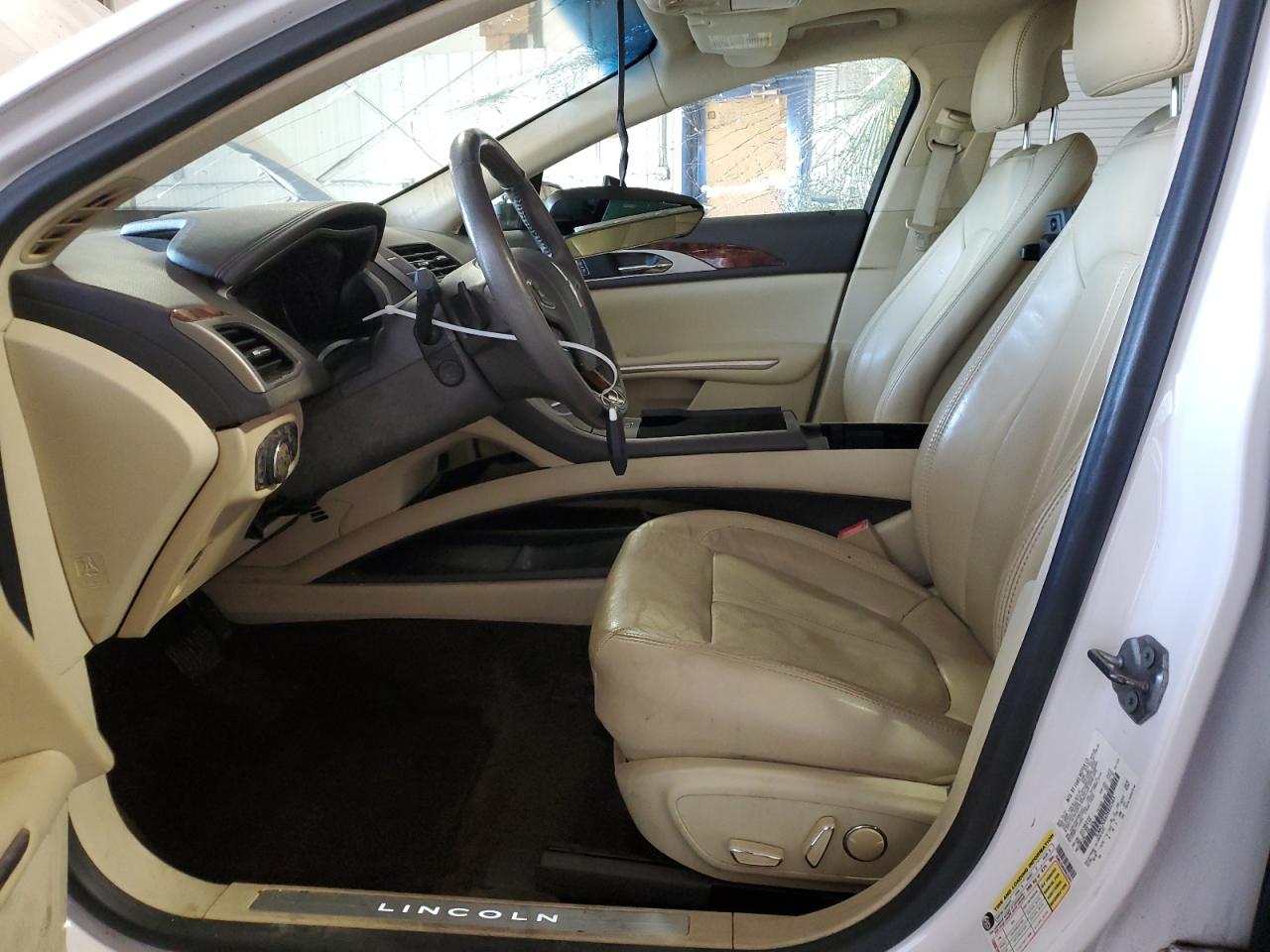 2013 Lincoln MKZ - Image 7
