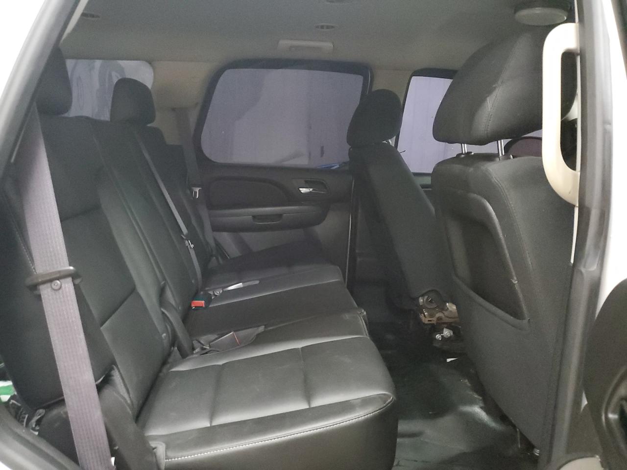 2013 Chevrolet Tahoe - Image 11