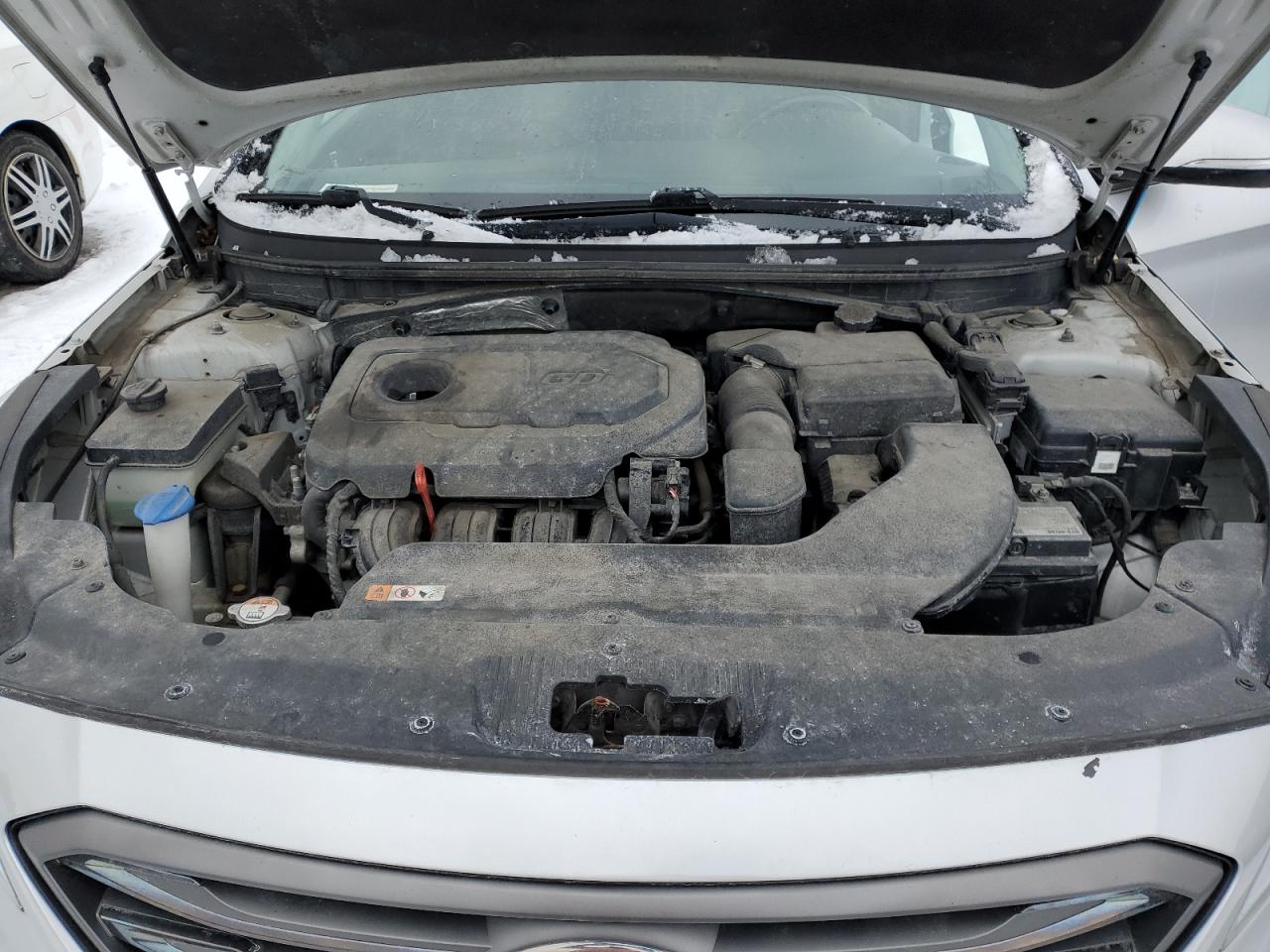 2015 Hyundai Sonata - Image 11