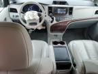 2014 Toyota Sienna Xle للبيع في Cicero، IN - Front End
