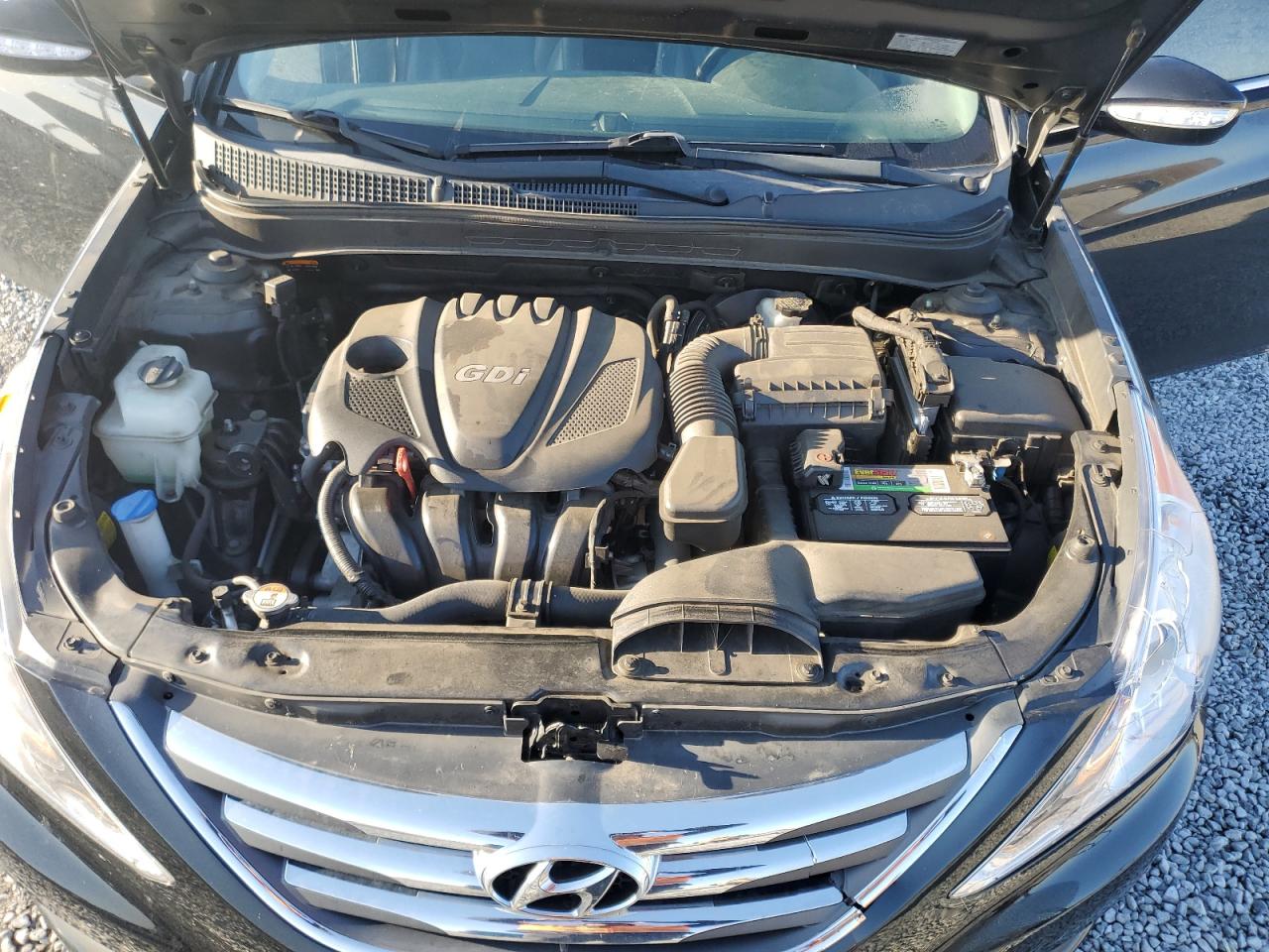 2014 Hyundai Sonata - Image 12