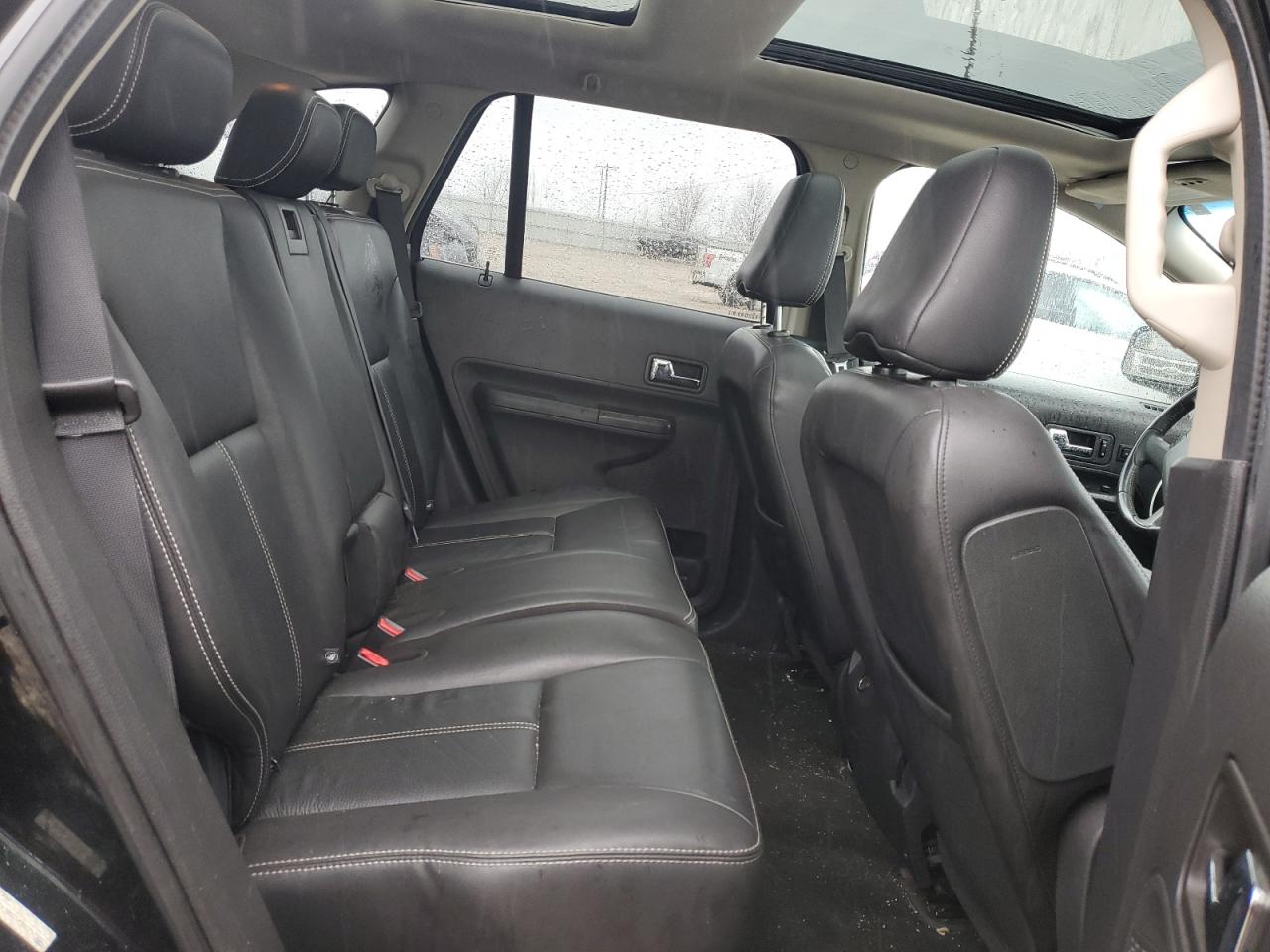 2010 Ford Edge - Image 11