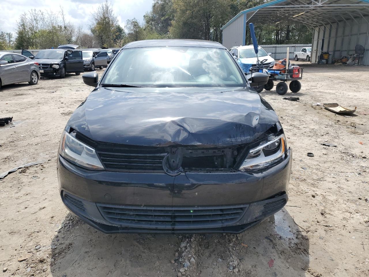 2014 Volkswagen Jetta - Image 5
