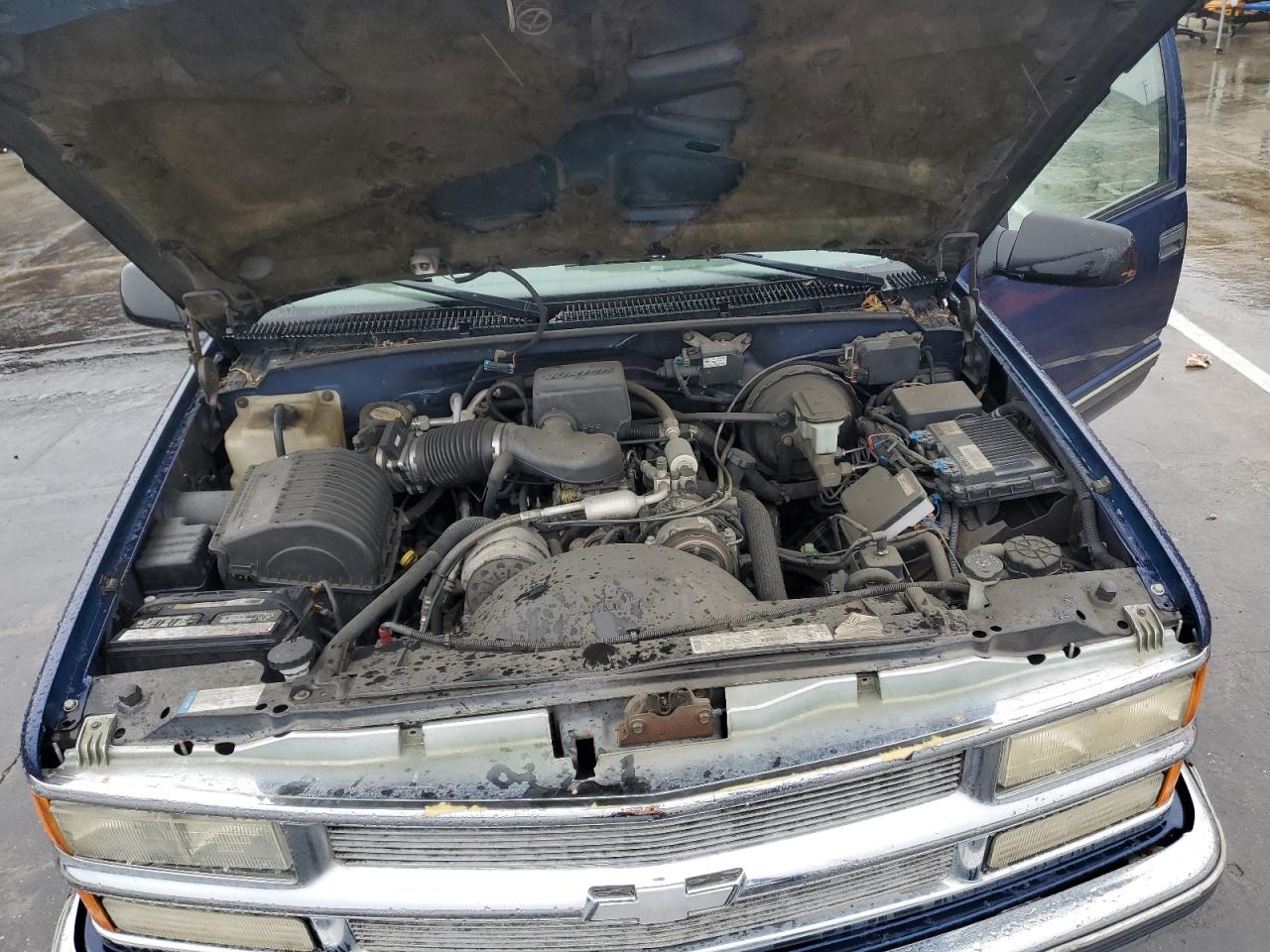 1999 Chevrolet Suburban C1500 VIN: 3GNEC16R6XG254396 Lot: 47893185