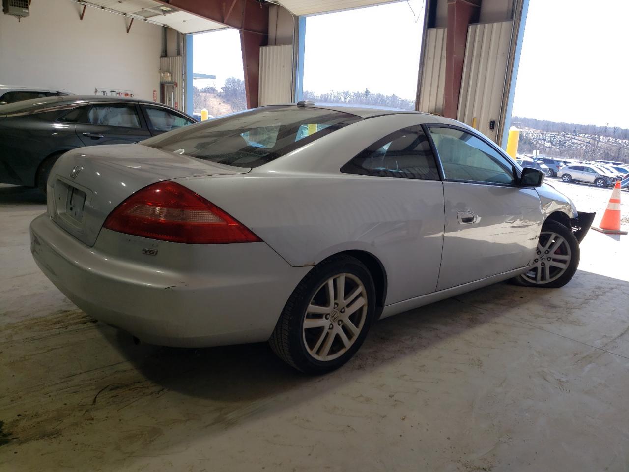 2004 Honda Accord - Image 3