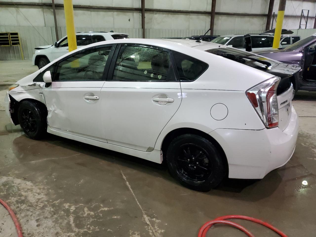 2012 Toyota Prius - Image 2