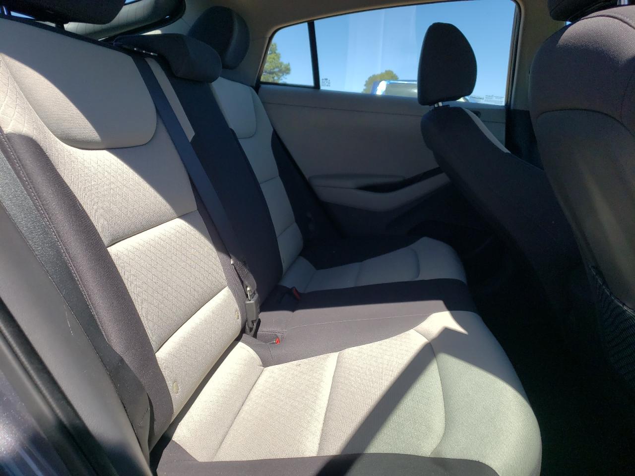 2017 Hyundai Ioniq Blue VIN: KMHC65LC5HU025345 Lot: 47644085