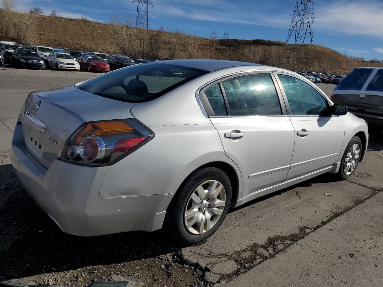 2012 Nissan Altima - Image 3