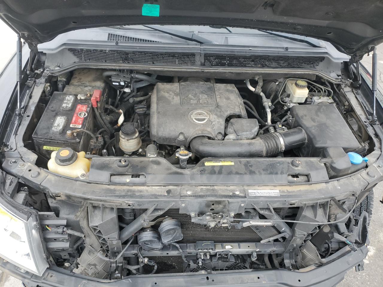 2015 Nissan Armada - Image 12