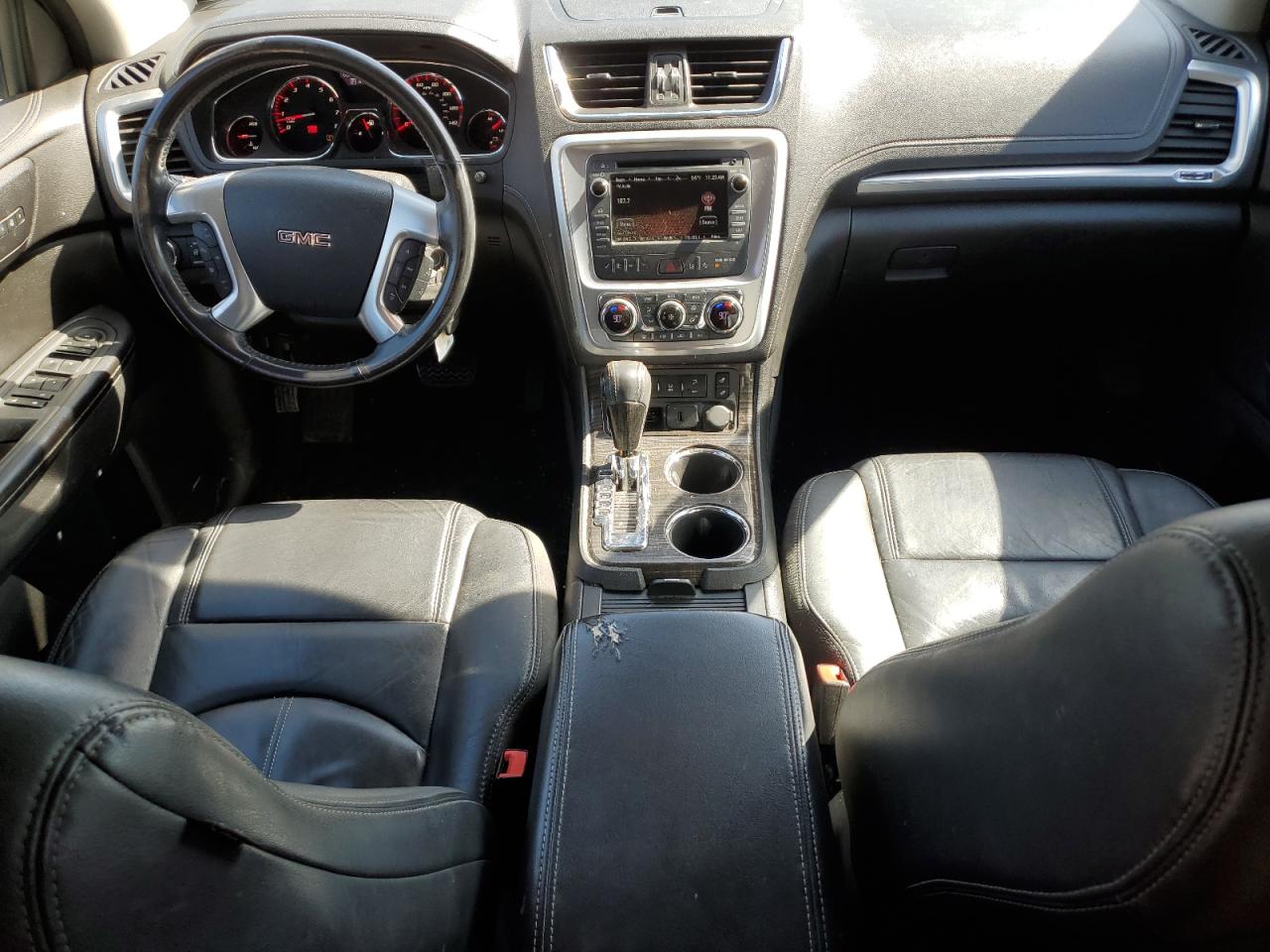 2017 GMC Acadia - Image 8