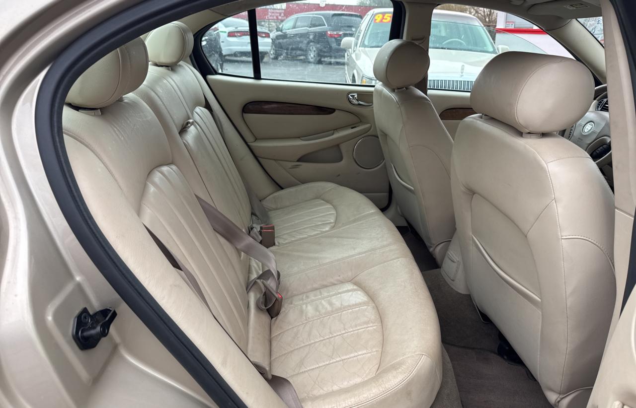 2002 Jaguar X-Type 2.5 VIN: SAJEA51D32XC36531 Lot: 49995055