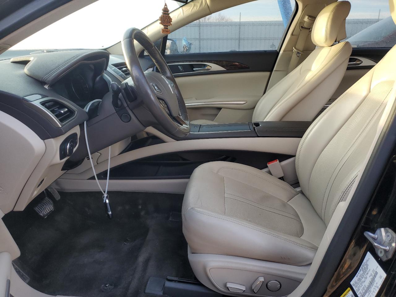 2016 Lincoln MKZ - Image 7
