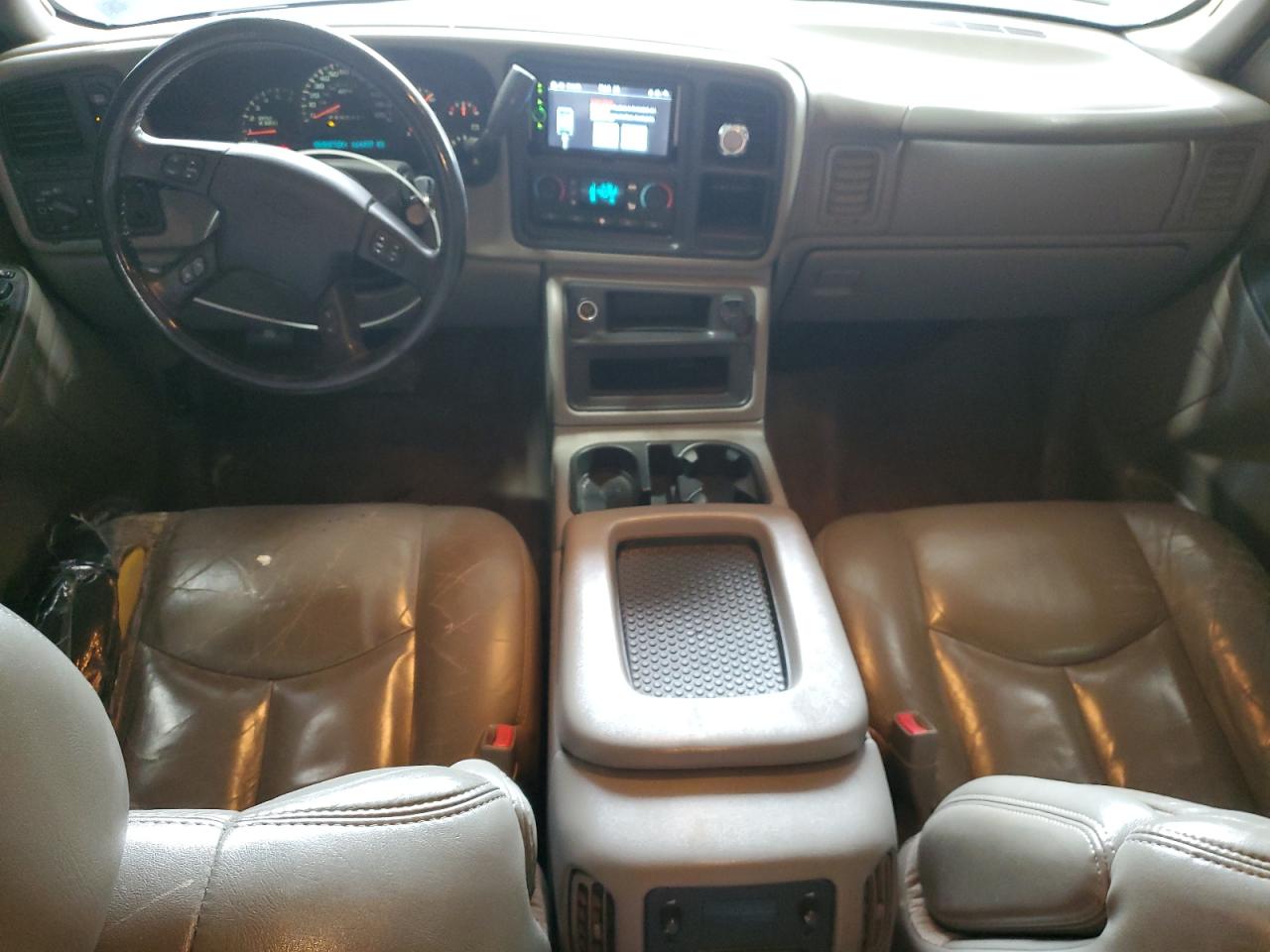 2006 Chevrolet Silverado - Image 8