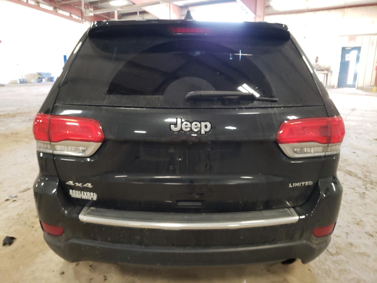 2015 Jeep Grand Cherokee - Image 6