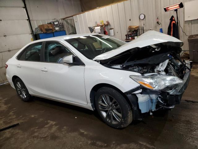 Sedans TOYOTA CAMRY 2017 White