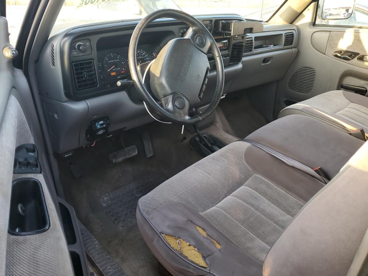 1996 Dodge Ram 1500 VIN: 3B7HF13Y2TG135439 Lot: 49233135