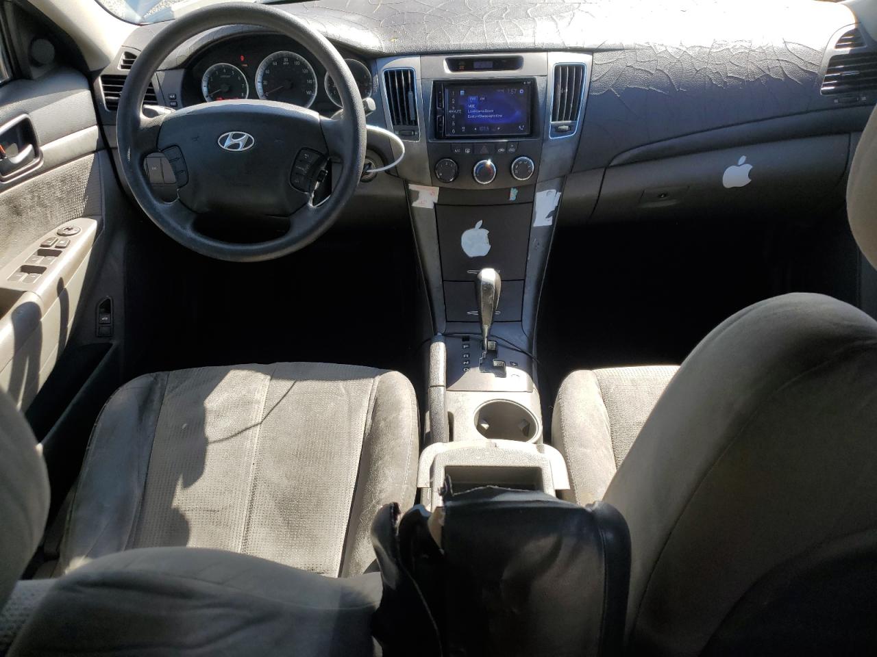 2009 Hyundai Sonata - Image 8