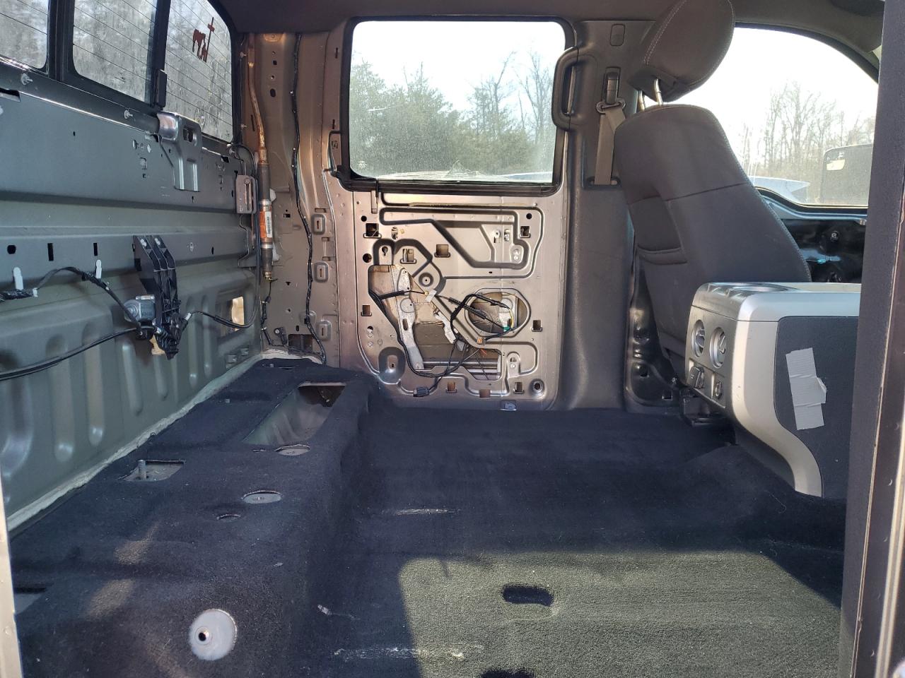 2012 Ford F-150 - Image 11