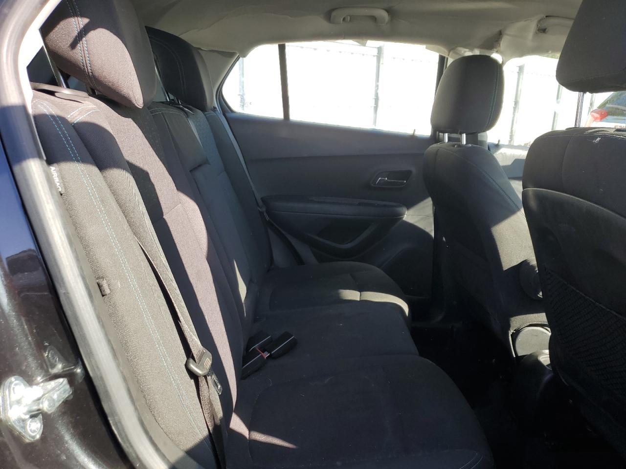 2015 Chevrolet Trax - Image 11