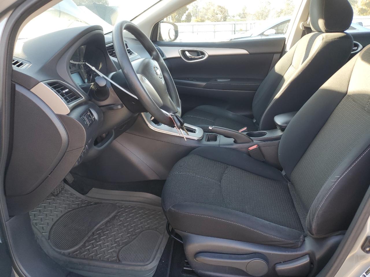 2014 Nissan Sentra - Image 7