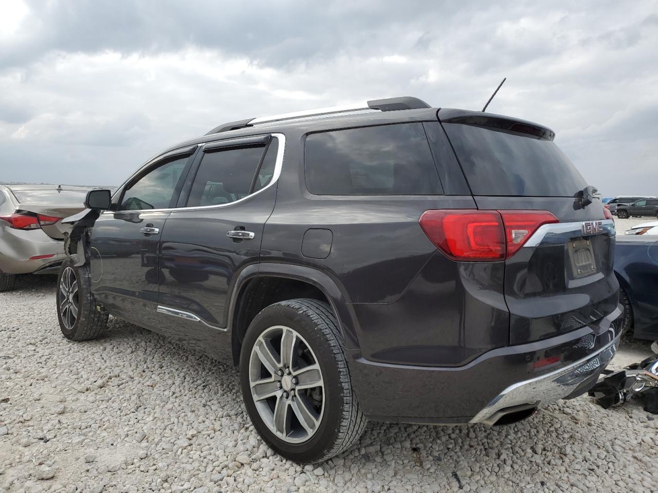 2017 GMC Acadia - Image 2