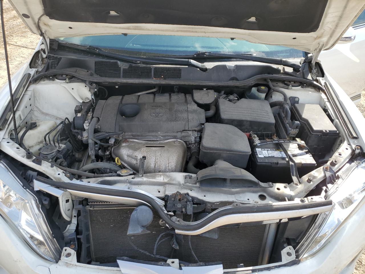 2013 Toyota Venza - Image 12